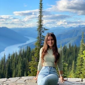 Meet your Posher, Natalie